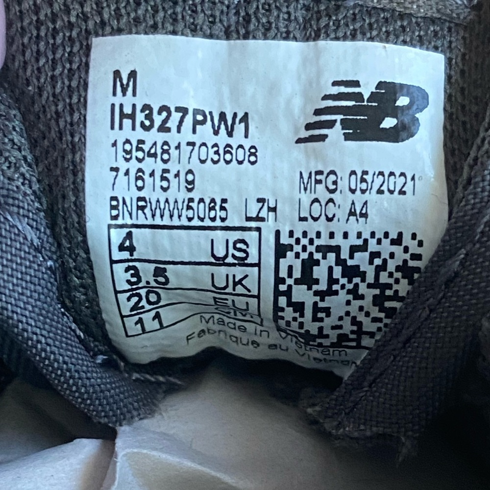 New Balance 327 Toddler Sneakers - SZ 4 C - Picture 15 of 16